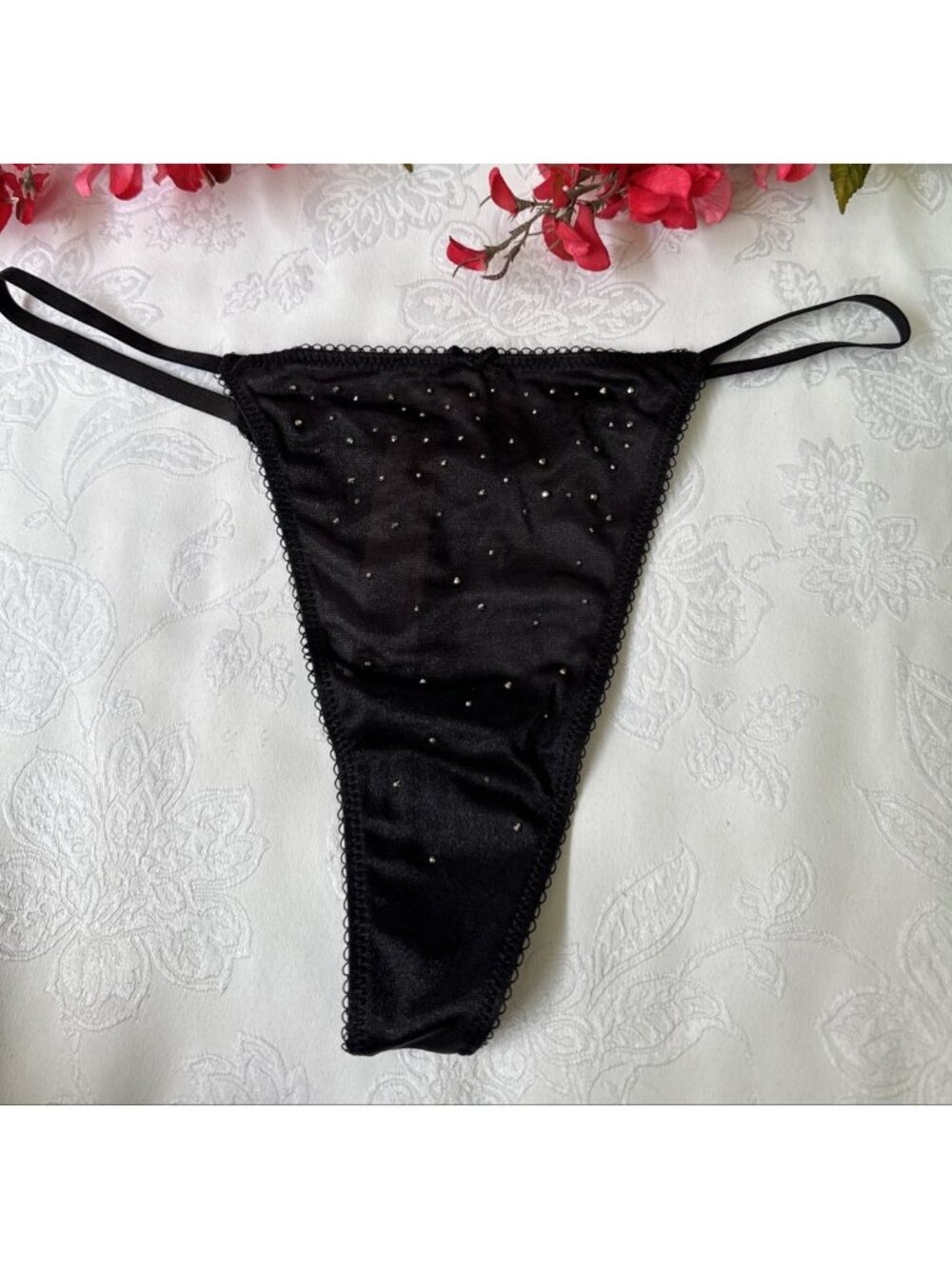 VICTORIA'S SECRET L BLACK RHINESTONE STRING THONG STRAPPY BLING PANTIES NWT